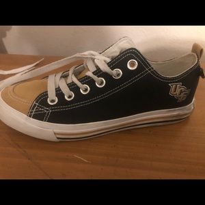 UCF skicks (similar to Converse)